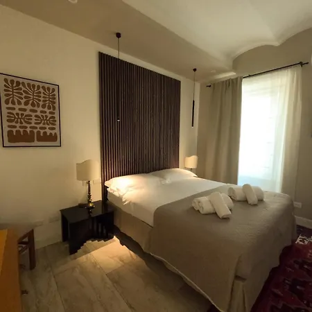 From Andrea To The Colosseum Apartment *